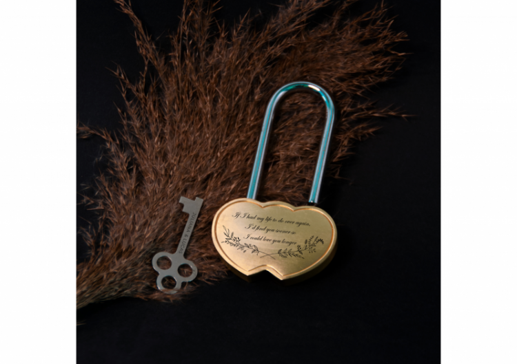 Personalizētas kāzu slēdzenes