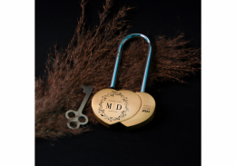 Personalizētas kāzu slēdzenes