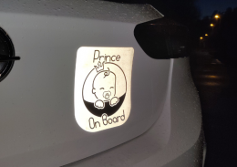 Magnētiskā, atstarojošā auto uzlīme "Prince on board"