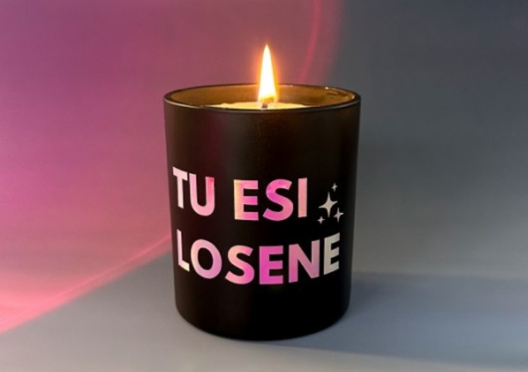 Sojas vaska svece "TU ESI LOSENE"