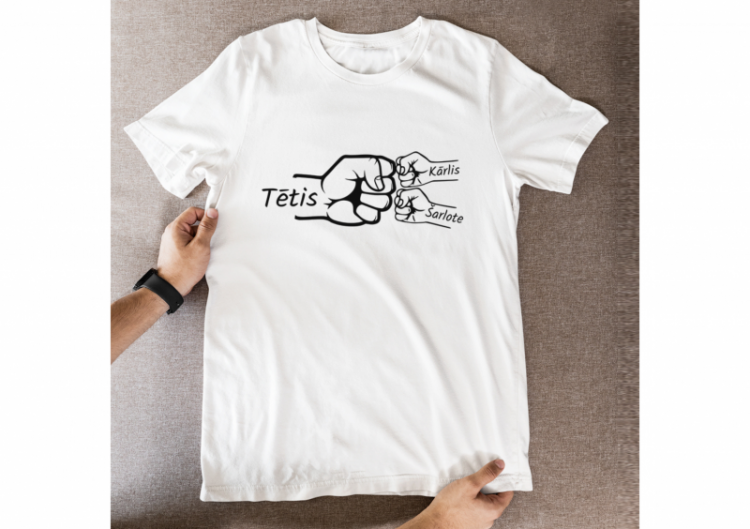 T-krekls "Tēta komanda" ar izvēlētiem bērnu vārdiem