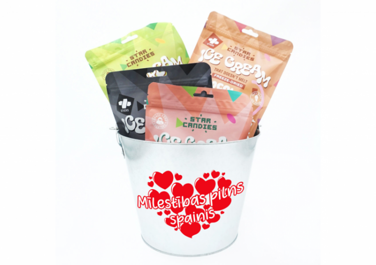 Dāvanu komplekts "Pilns mīlestības"