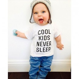 Bērnu T-krekls "Cool Kids Never Sleep"