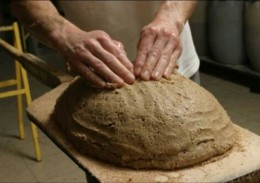 Īsa pamācība rudzu maizes cepšanā 