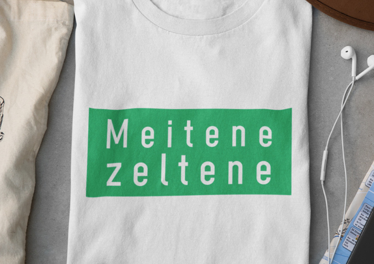 Sieviešu t-krekls "Meitene zeltene"