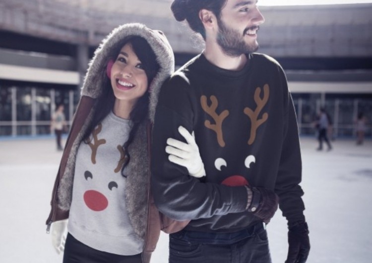 Ziemassvētku džemperu komplekts "Ziemassvētku ziemeļbrieži"